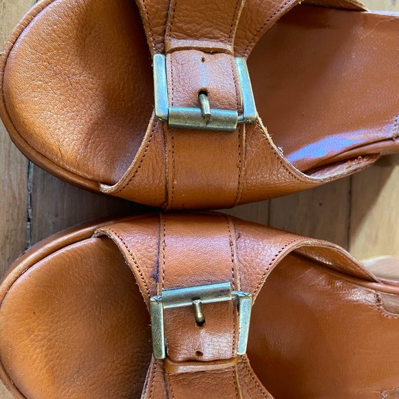 Via Spiga Italian Wedge Leather Sandal Heels - Picture 7 of 15